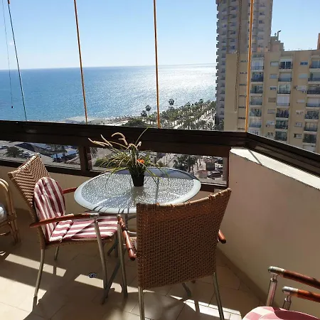 Apartament Palmeras アパート フエンヒロラ