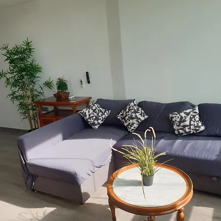 Apartament Palmeras * フエンヒロラ
